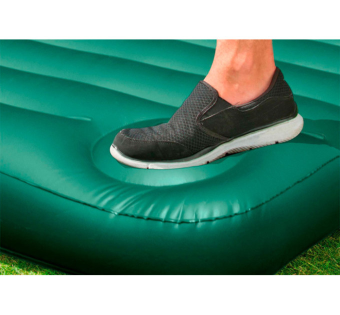 66927 Надувной матрас 99х191х22см, встр. ножной насос, до 136кг