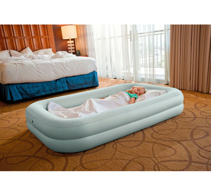 66810 Детский надувной матрас 107х168х25см "Kidz Travel" с ручным насосом, 3-6 лет