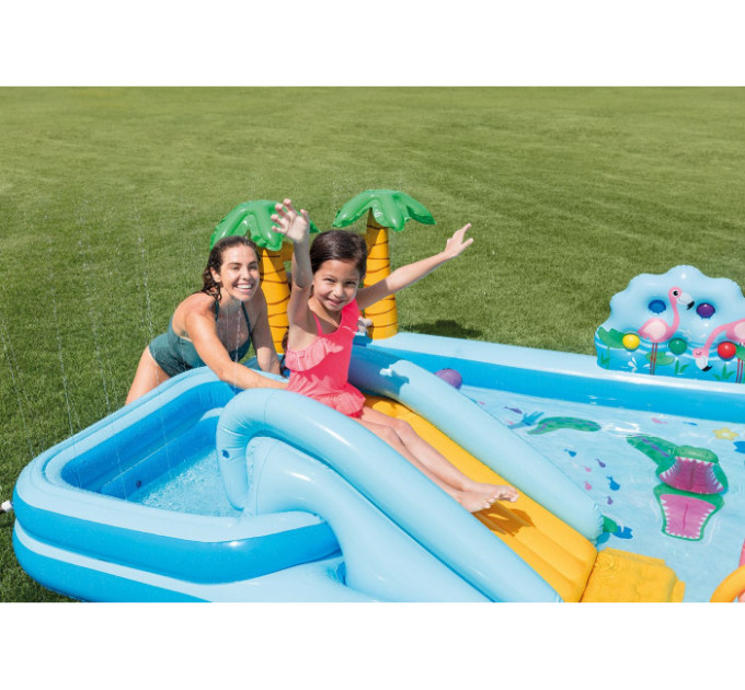 57161 Игровой центр 244х198х71см "Приключения в джунглях" с разбрыз, горк и игруш, 493л, до 81кг, от 2 лет